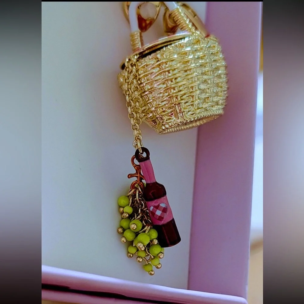 BETSEY JOHNSON Picnic Basket Bag Purse Charm Keychain Wine & Grapes Charms NWT